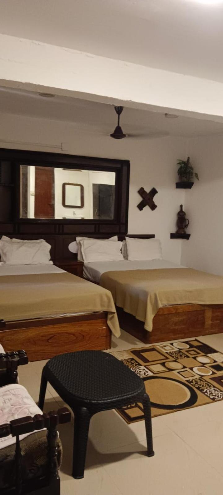 Vedha Beach Resort アーラップーザ県 エクステリア 写真